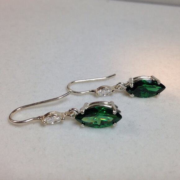 Beautiful 4ctw Marquise Cut Emerald Earrings - Picture 5 of 8